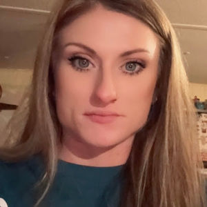 Meet your Posher, Elyse